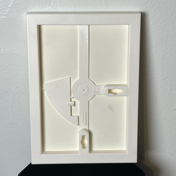 Pressed Dried Flowers Kitty Cat Silhouette Art Framed Flowers at Wall by Amelia - Picture 4 of 4